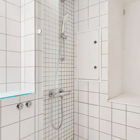 - Steps From Nyhavn & Near Tivoli