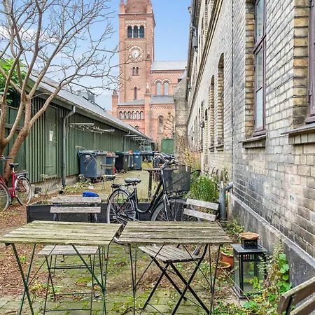 - Steps From Nyhavn & Near Tivoli *