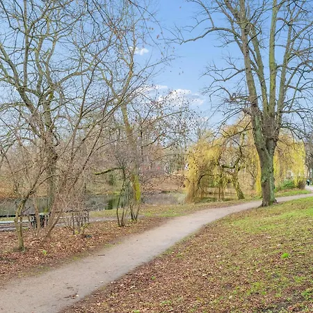 - Steps From Nyhavn & Near Tivoli *