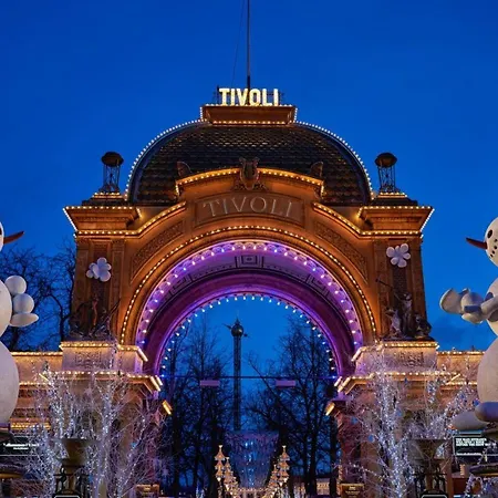 - Steps From Nyhavn & Near Tivoli Daire Kopenhag